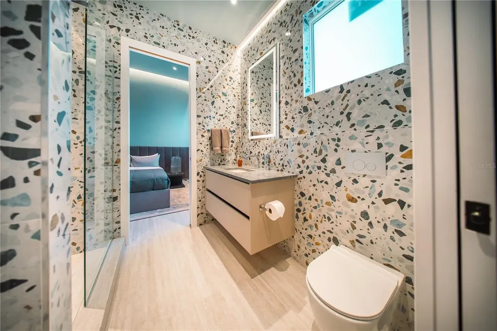 816 Goodrich Avenue Sarasota FL 34236