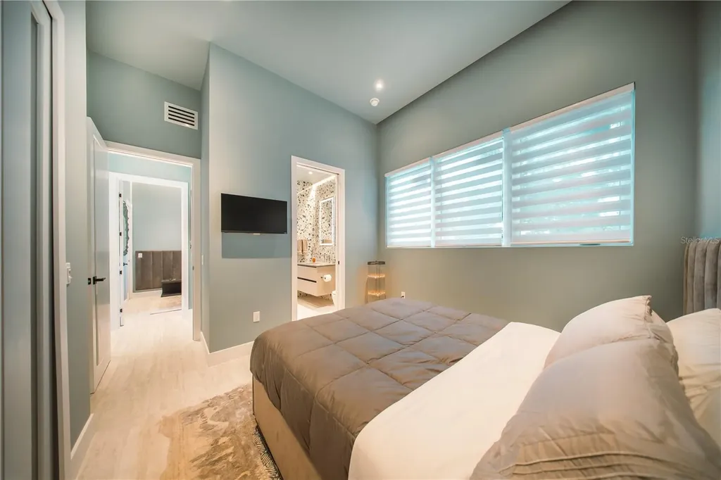 816 Goodrich Avenue Sarasota FL 34236