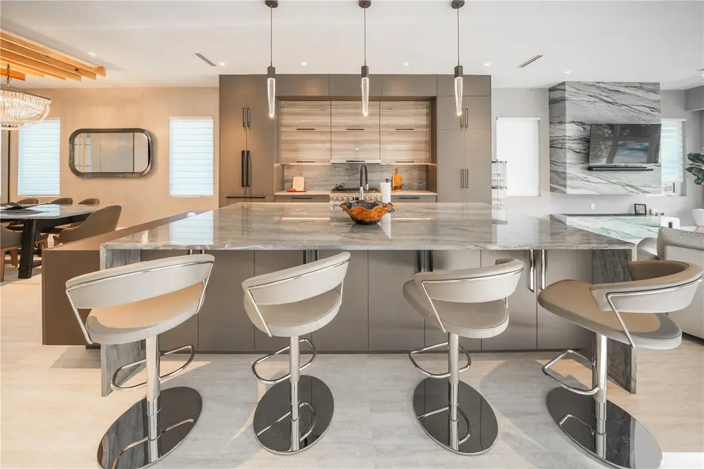 816 Goodrich Avenue Sarasota FL 34236