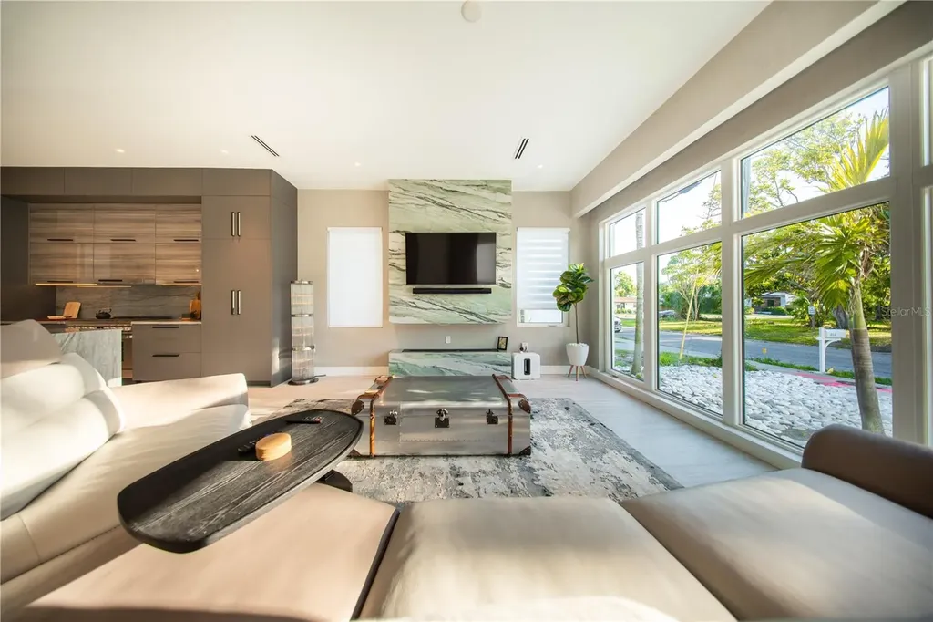 816 Goodrich Avenue Sarasota FL 34236