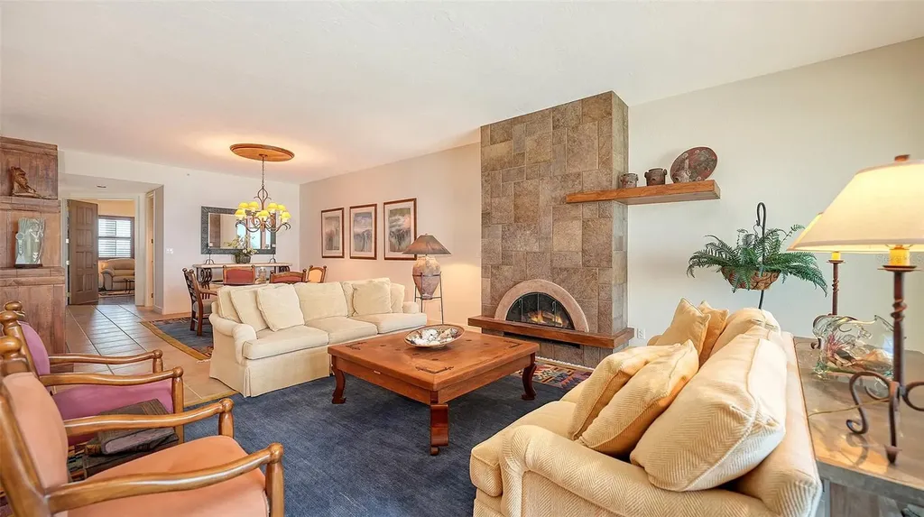 2185 Gulf Of Mexico Drive Longboat Key FL 34228