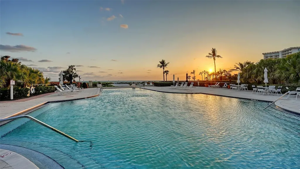 2185 Gulf Of Mexico Drive Longboat Key FL 34228