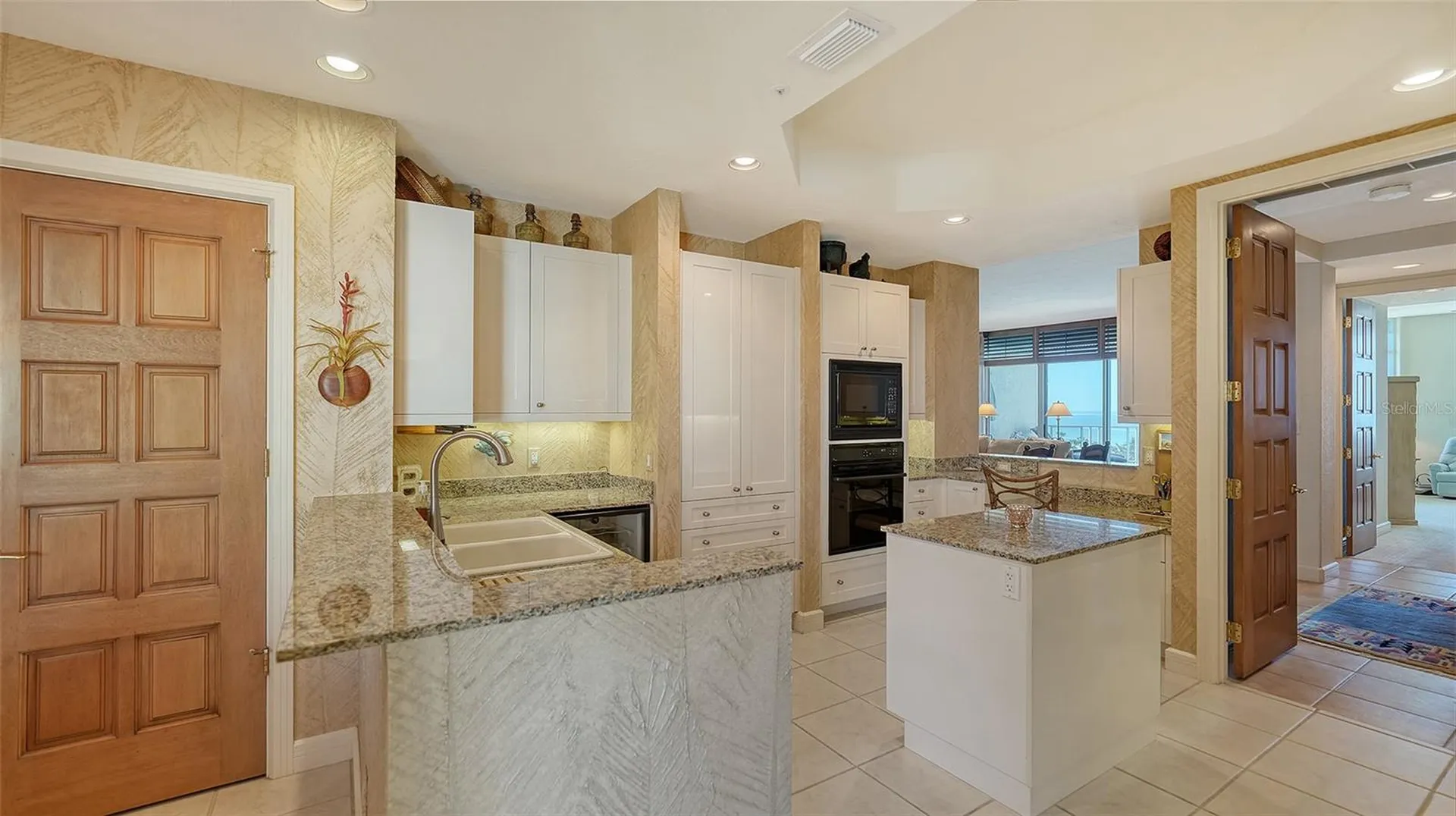 2185 Gulf Of Mexico Drive Longboat Key FL 34228