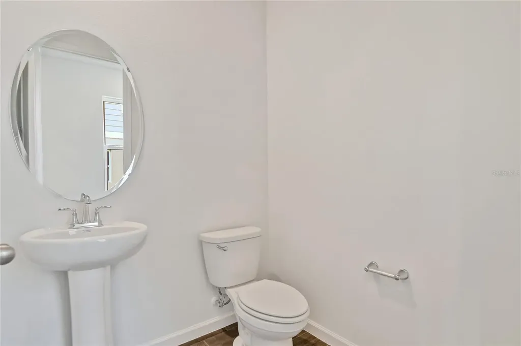 733 Lake Dell Avenue Dundee FL 33838