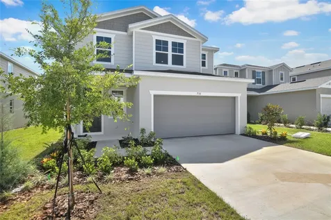733 Lake Dell Avenue Dundee FL 33838
