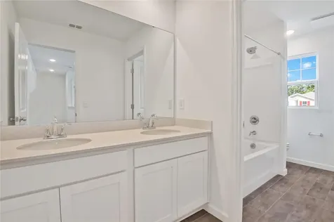 733 Lake Dell Avenue Dundee FL 33838