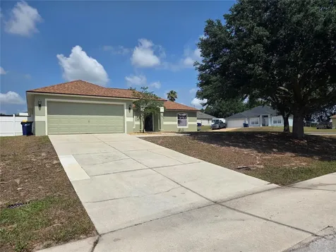 8025 Cardinal Winds Lane Mascotte FL 34753