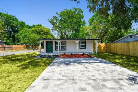 10011 N Annette Avenue Tampa FL 33612