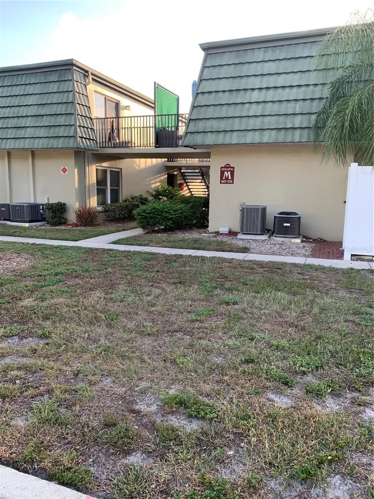 1799 N Highland Avenue Clearwater FL 33755