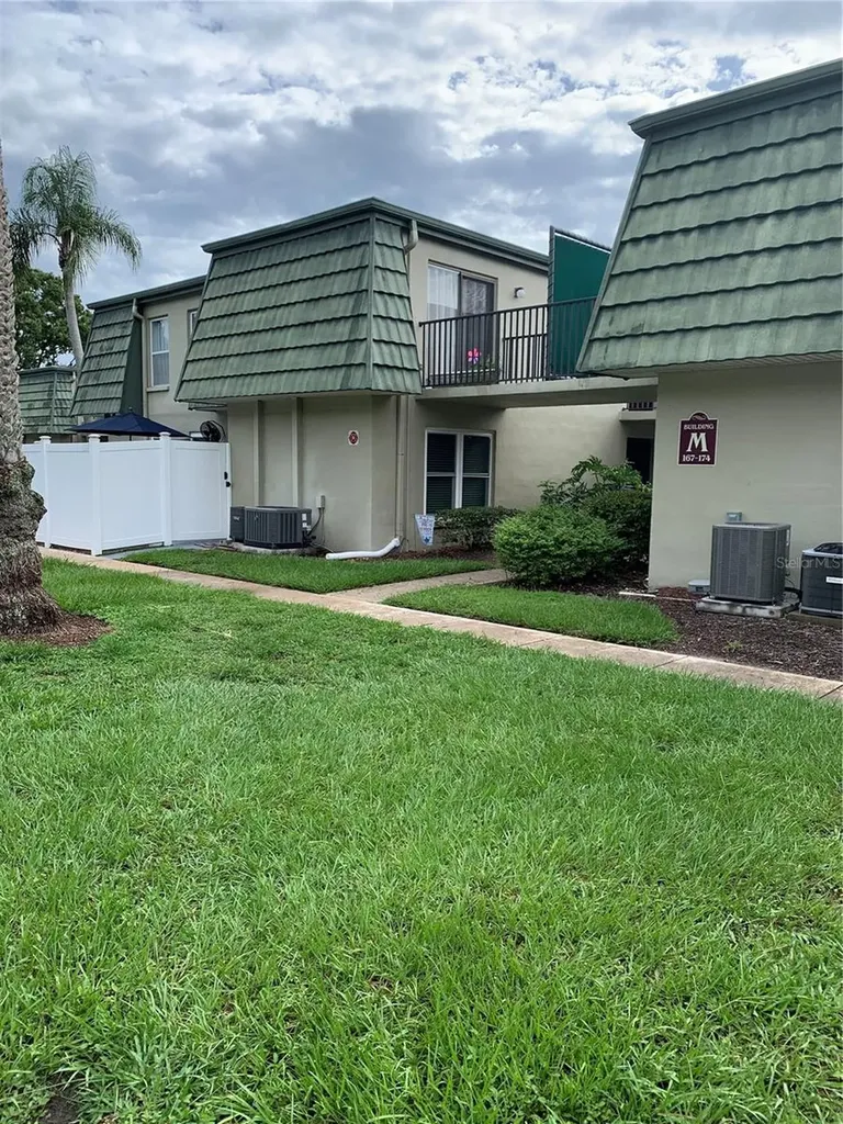 1799 N Highland Avenue Clearwater FL 33755