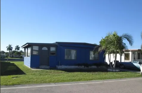 302 51st Avenue E Bradenton FL 34203
