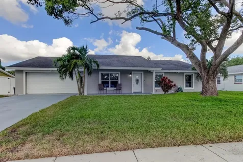 706 Kingswood Loop Brandon FL 33511