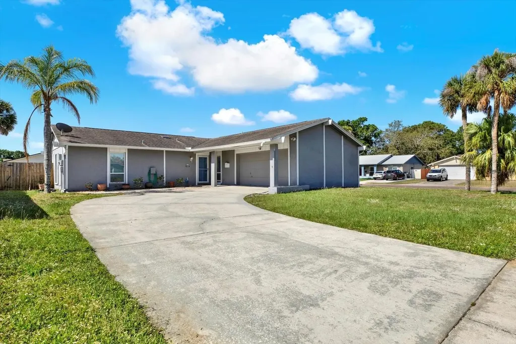 8520 Woodall Court Tampa FL 33615
