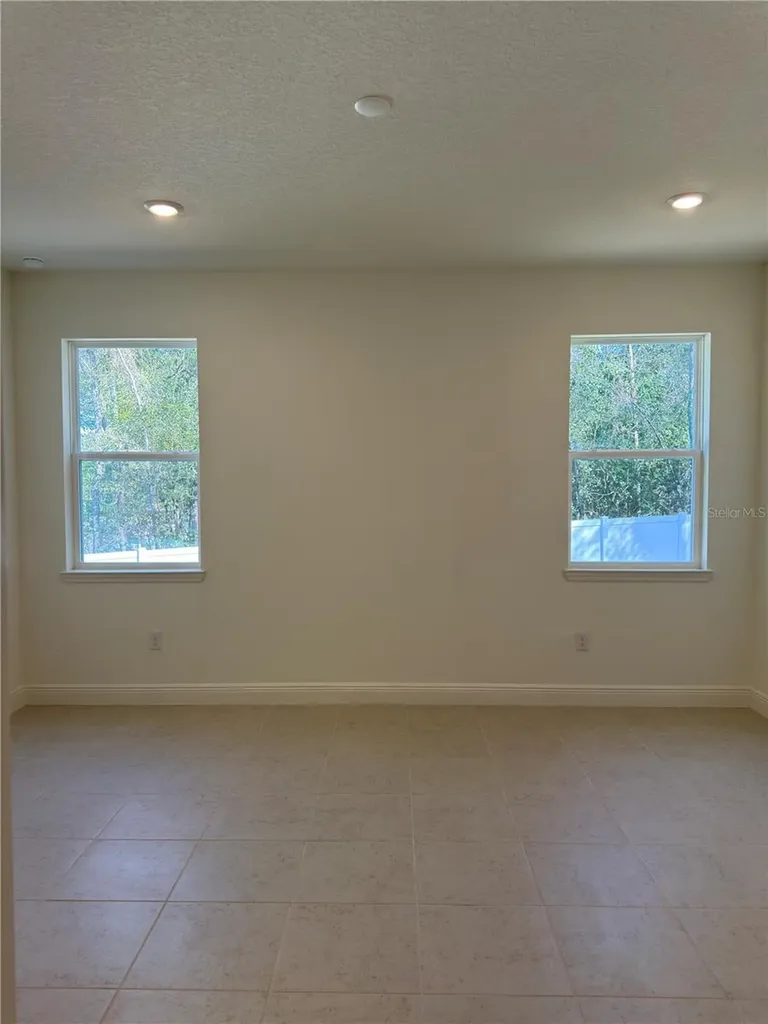 8925 N Golfview Drive Citrus Springs FL 34434