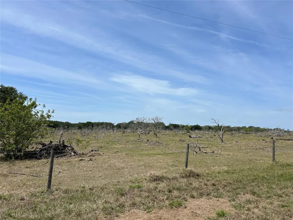 0 Lake Tohopekaliga Road St Cloud FL 34772