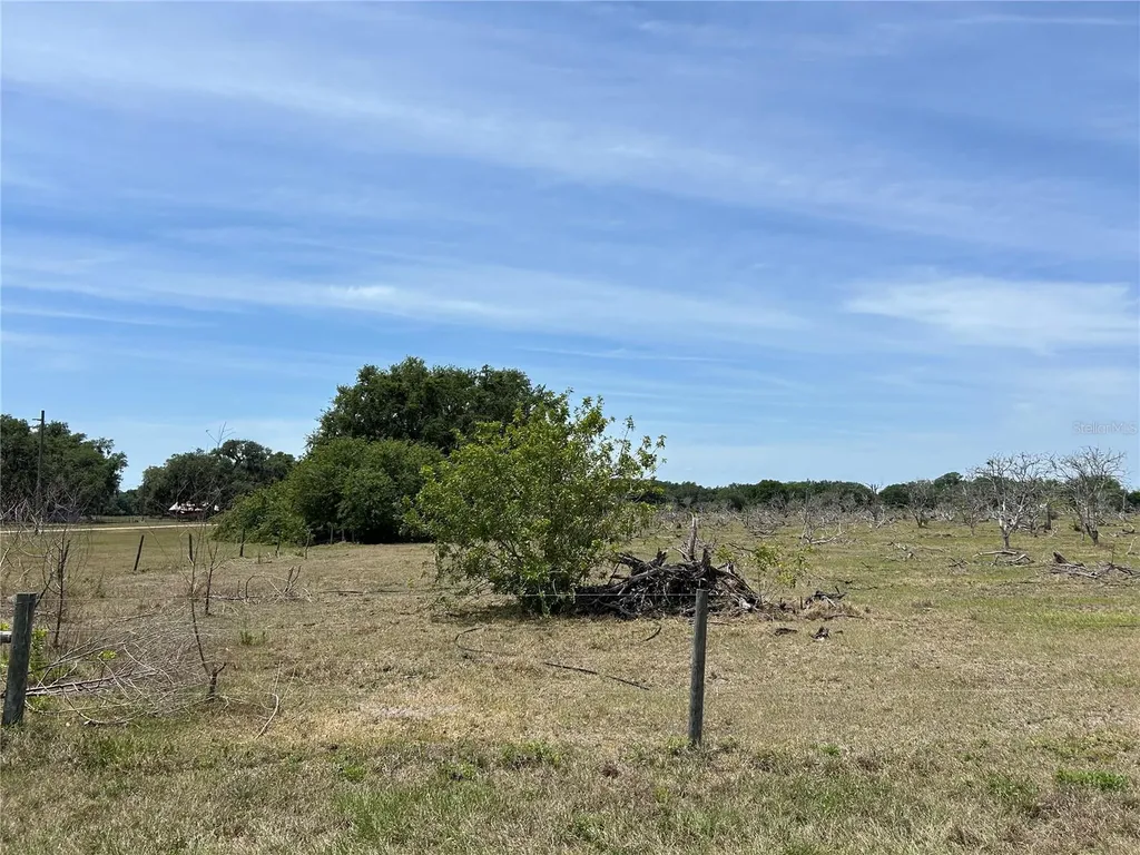 0 Lake Tohopekaliga Road St Cloud FL 34772
