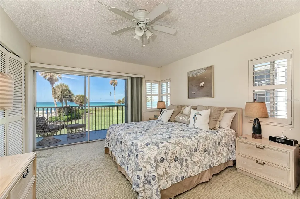 4825 Gulf Of Mexico Drive Longboat Key FL 34228