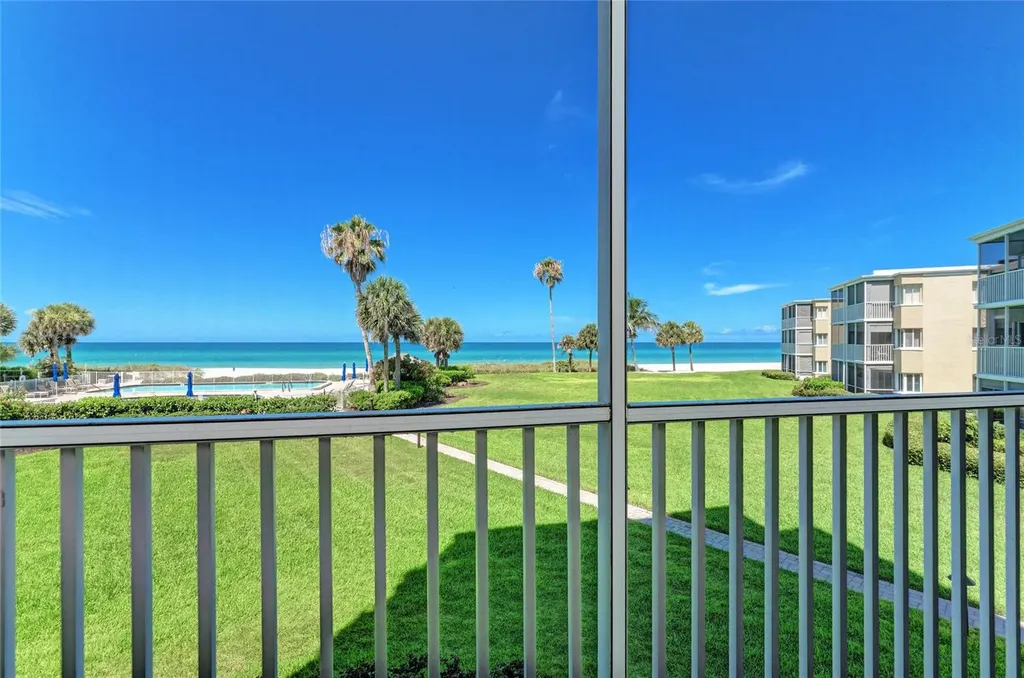 4825 Gulf Of Mexico Drive Longboat Key FL 34228