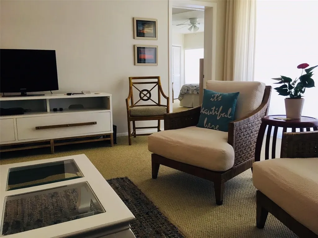 4825 Gulf Of Mexico Drive Longboat Key FL 34228