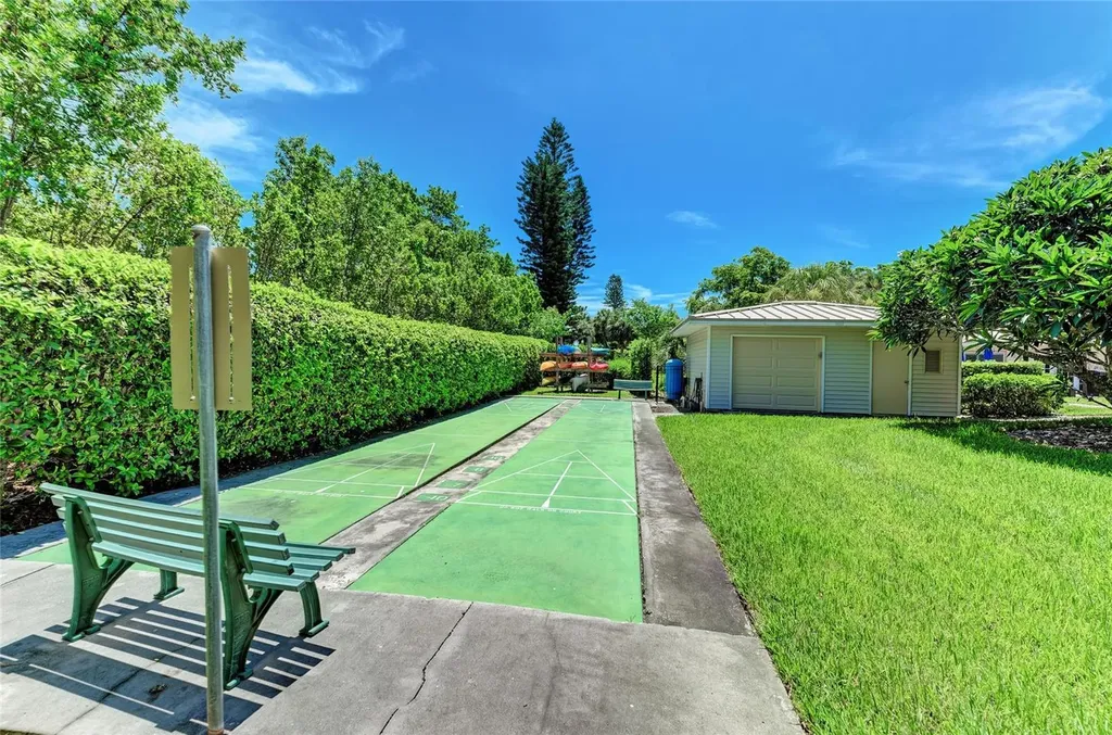 4825 Gulf Of Mexico Drive Longboat Key FL 34228