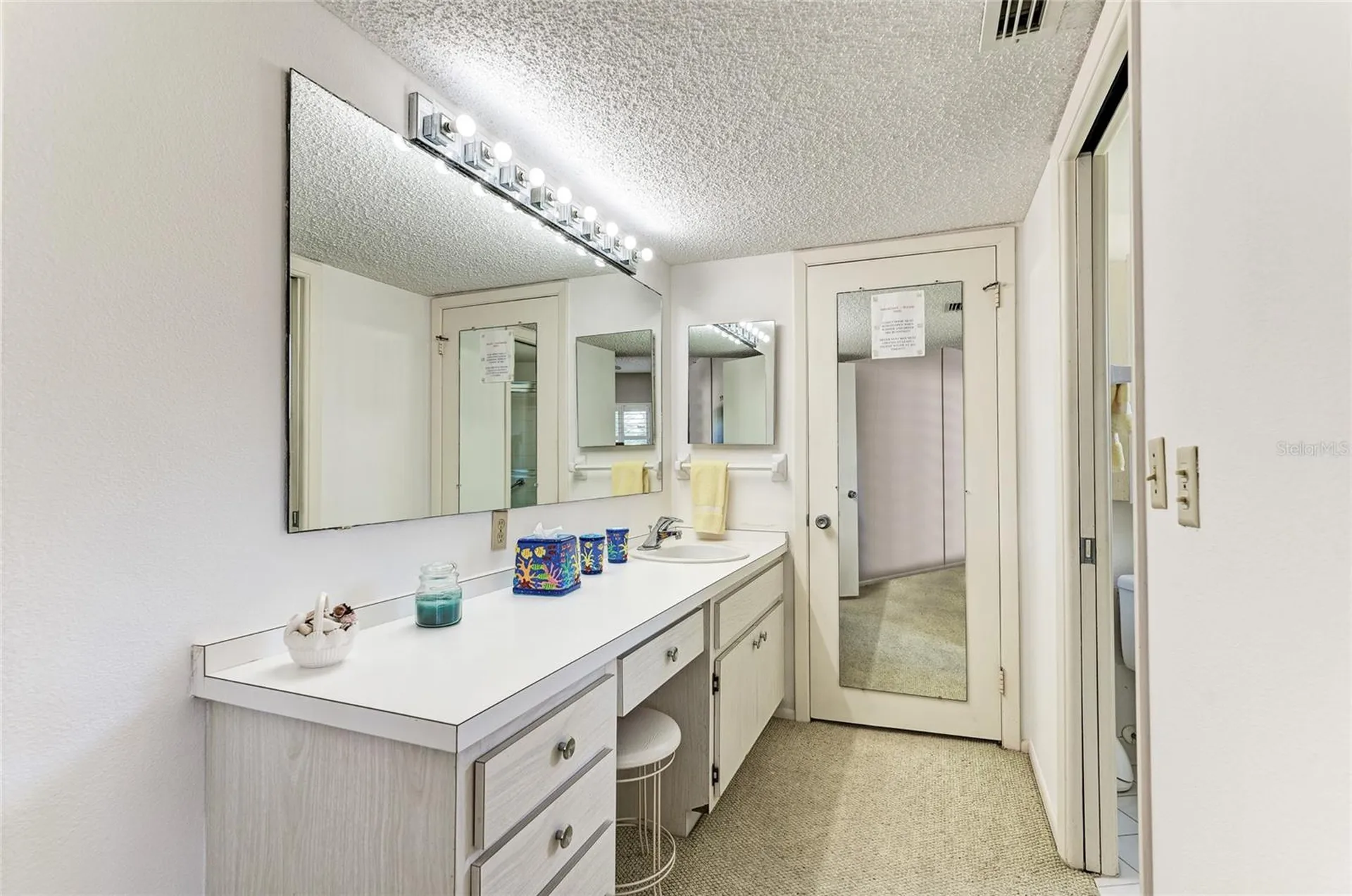 4825 Gulf Of Mexico Drive Longboat Key FL 34228