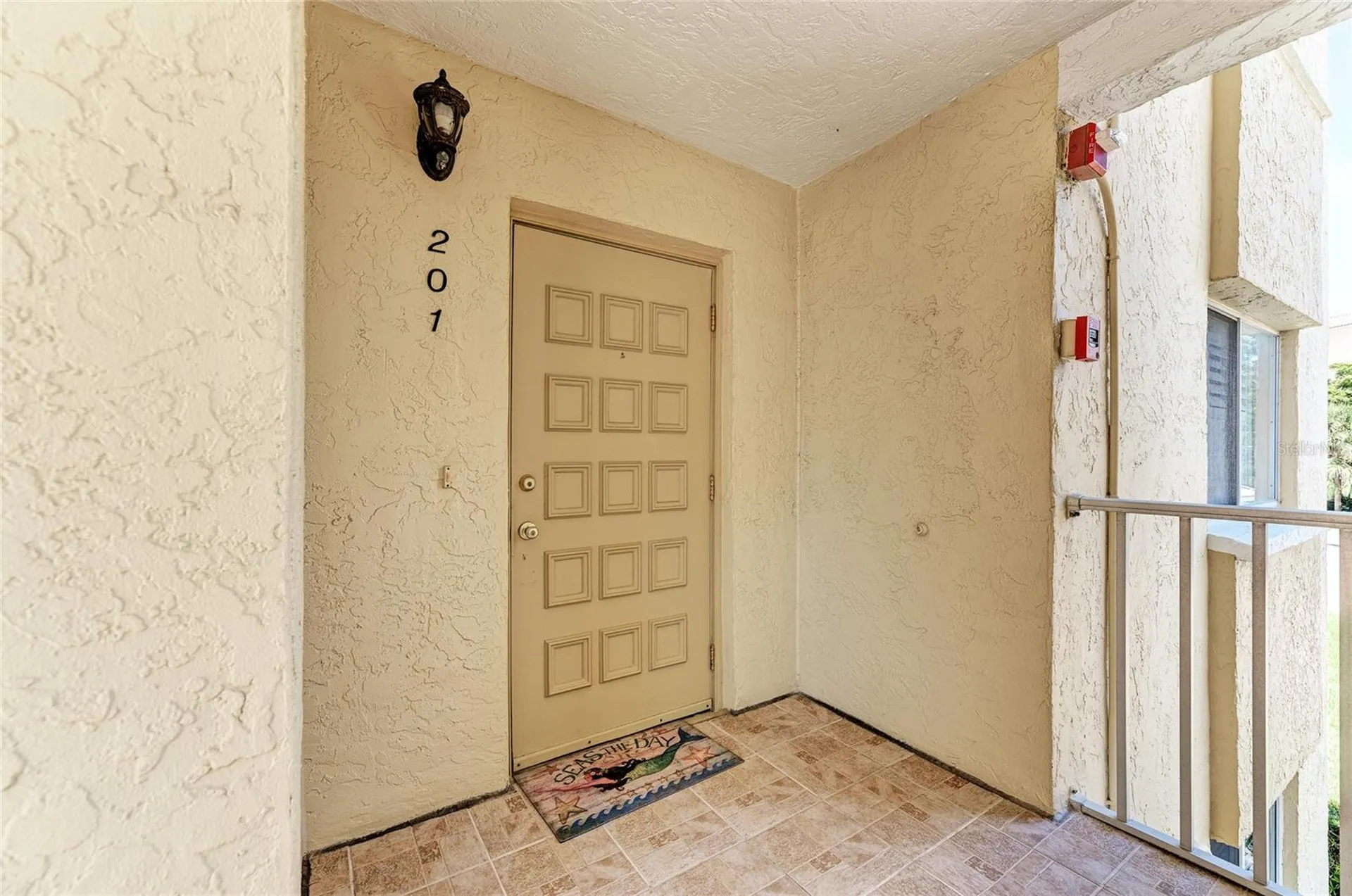 4825 Gulf Of Mexico Drive Longboat Key FL 34228