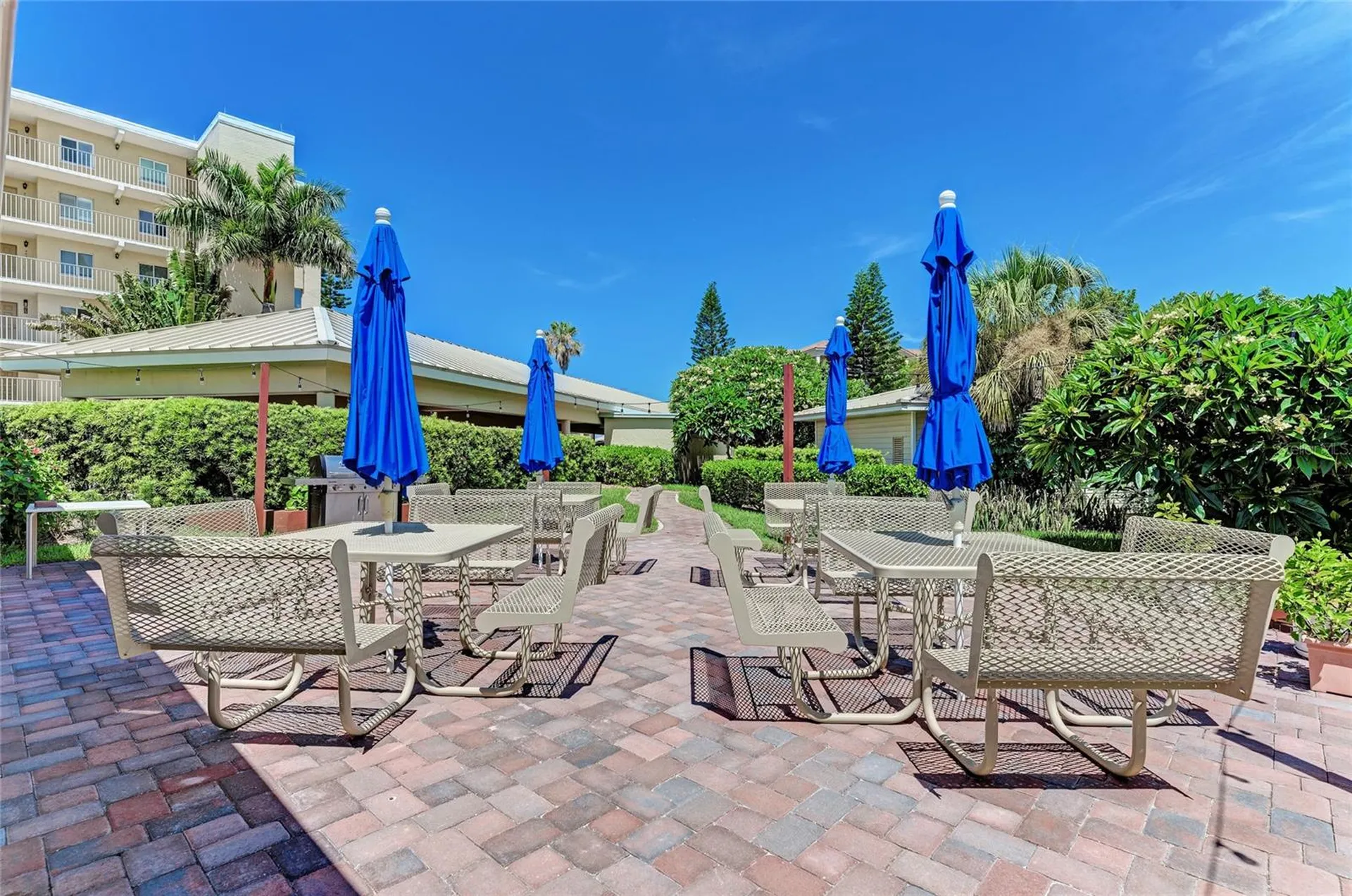 4825 Gulf Of Mexico Drive Longboat Key FL 34228