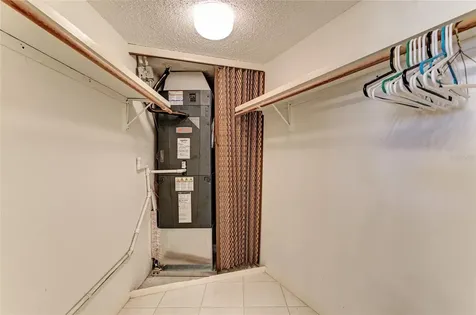 4825 Gulf Of Mexico Drive Longboat Key FL 34228