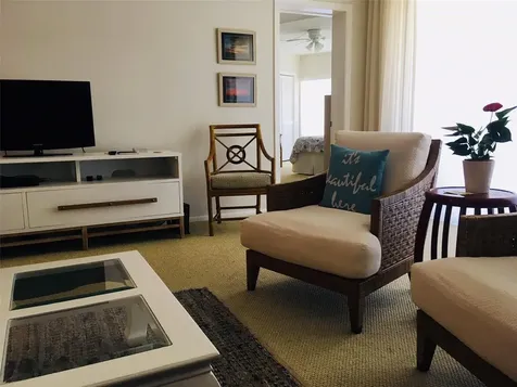 4825 Gulf Of Mexico Drive Longboat Key FL 34228
