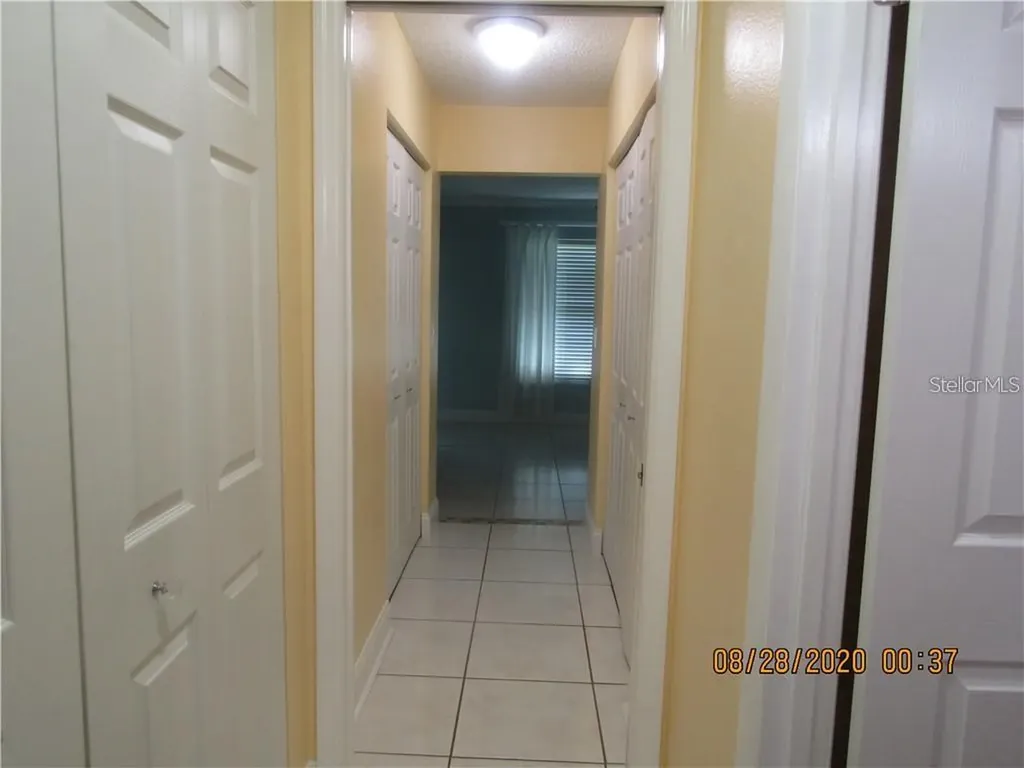 3663 Longmeadow Sarasota FL 34235
