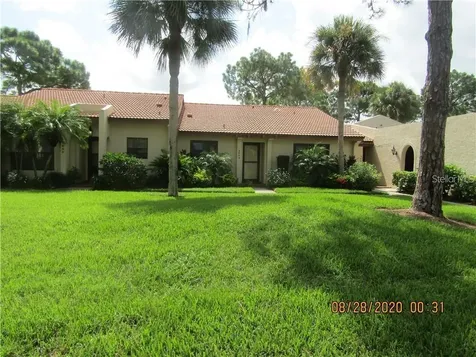 3663 Longmeadow Sarasota FL 34235