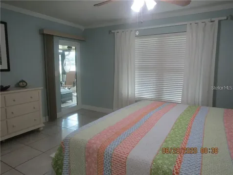3663 Longmeadow Sarasota FL 34235