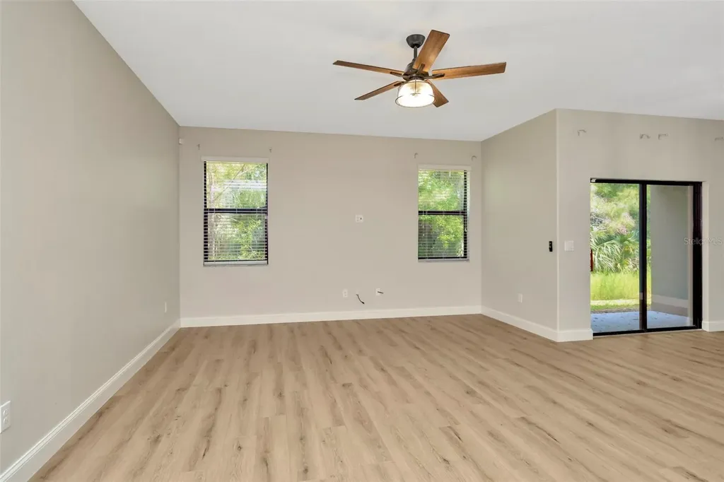 28516 Tranquil Lake Circle Wesley Chapel FL 33543