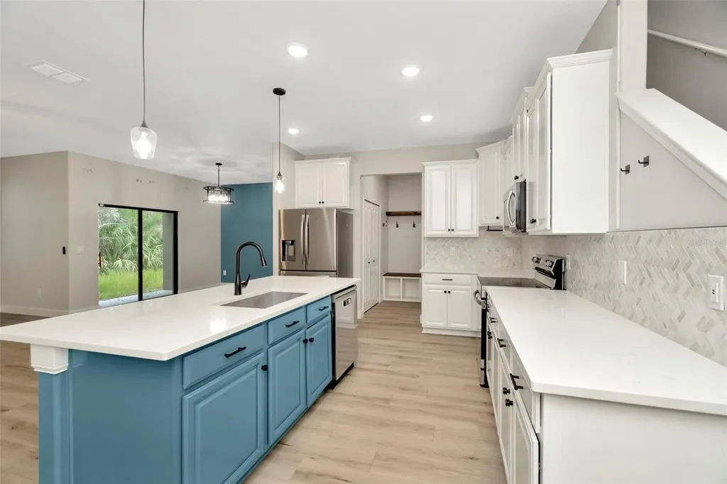 28516 Tranquil Lake Circle Wesley Chapel FL 33543