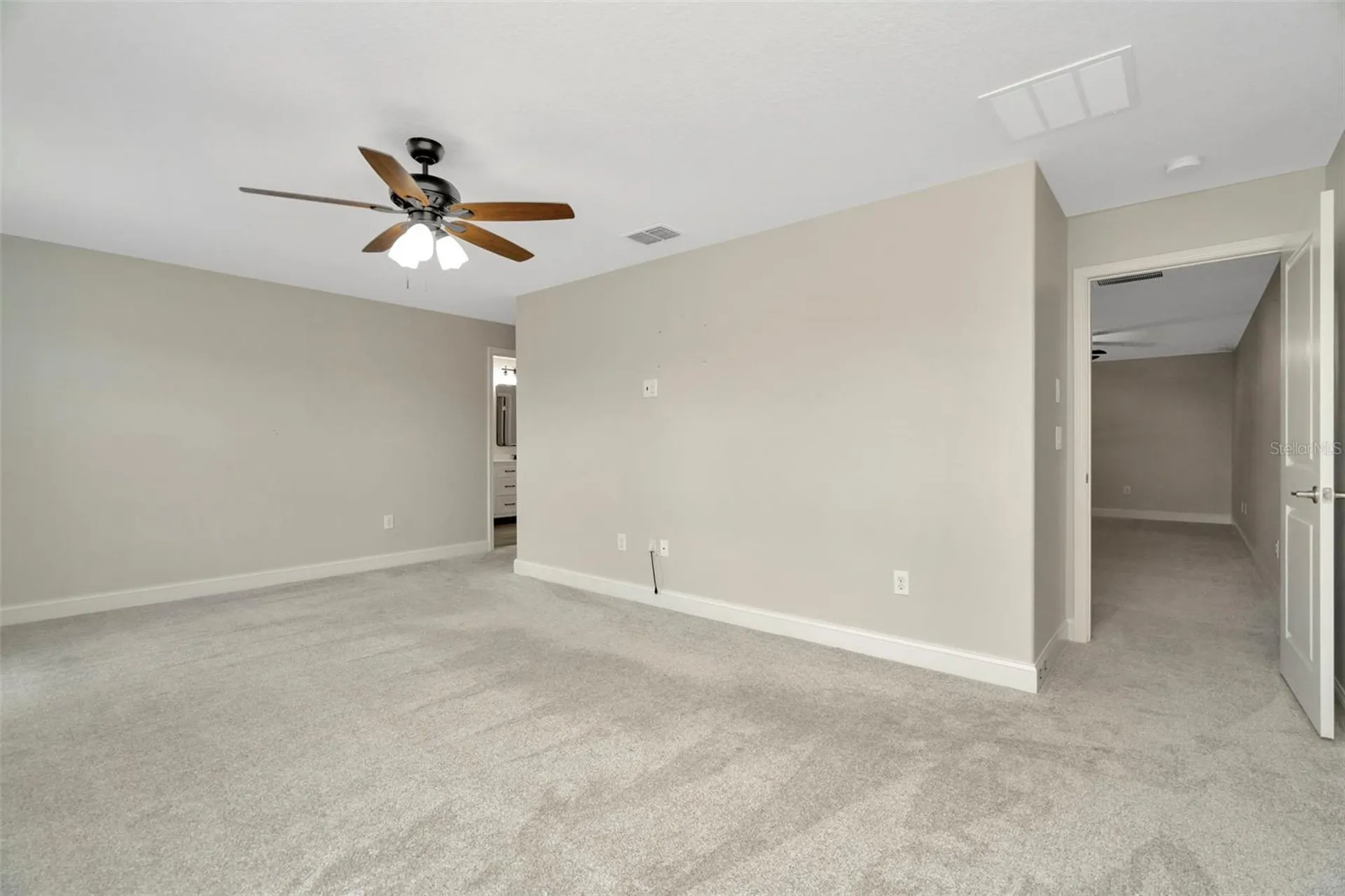 28516 Tranquil Lake Circle Wesley Chapel FL 33543