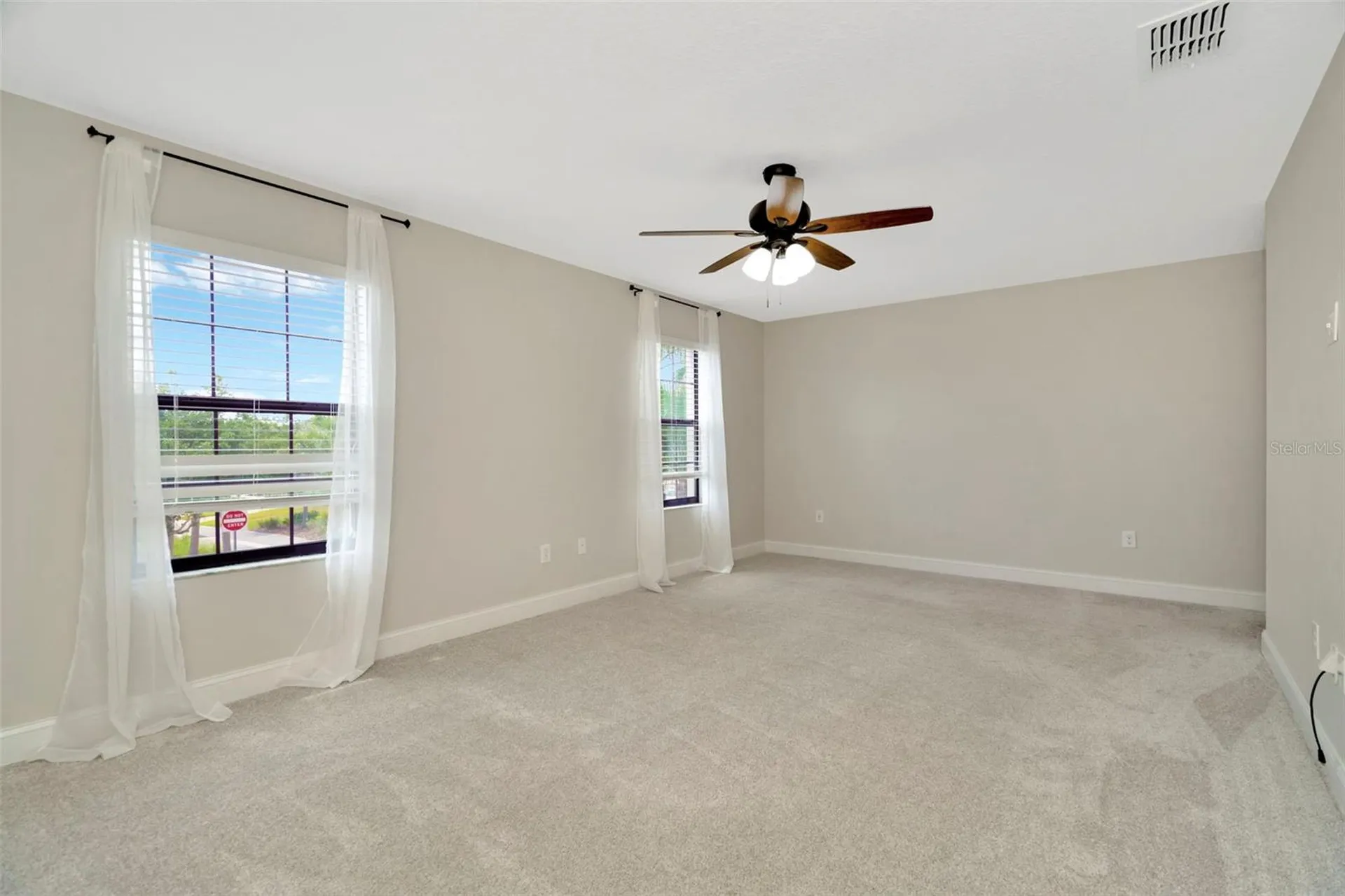 28516 Tranquil Lake Circle Wesley Chapel FL 33543