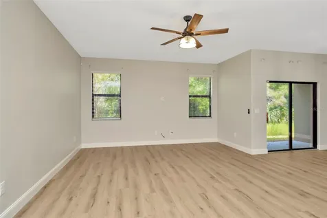 28516 Tranquil Lake Circle Wesley Chapel FL 33543