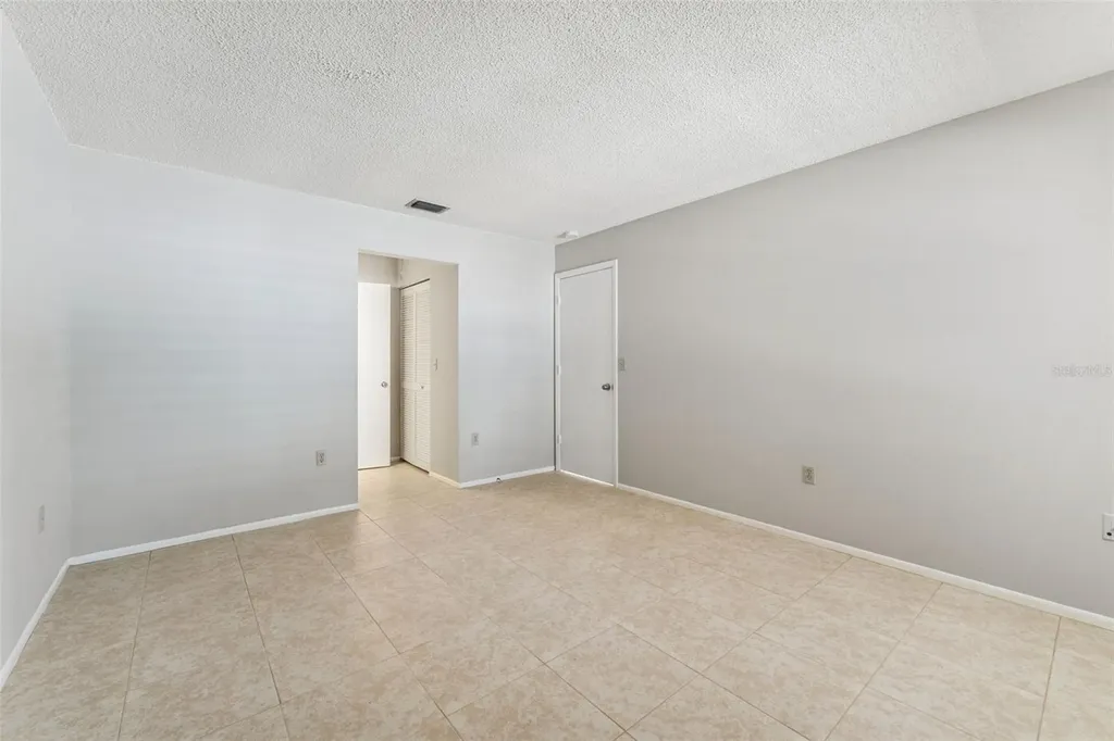 2640 Woodgate Lane Sarasota FL 34231