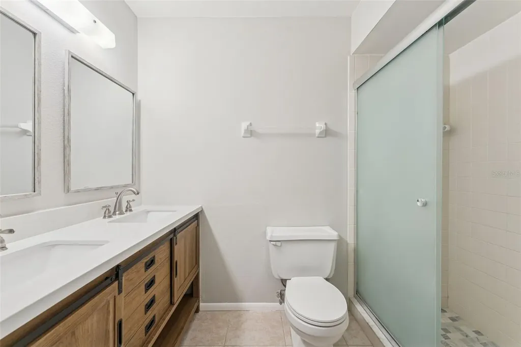 2640 Woodgate Lane Sarasota FL 34231