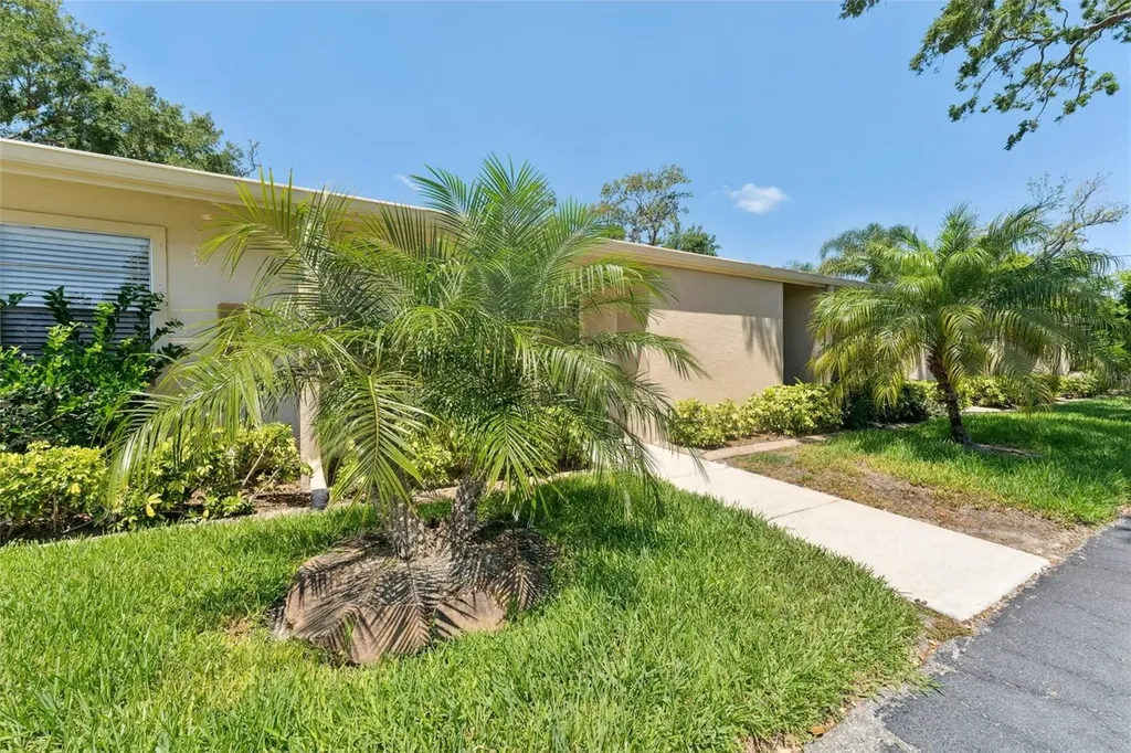 2640 Woodgate Lane Sarasota FL 34231