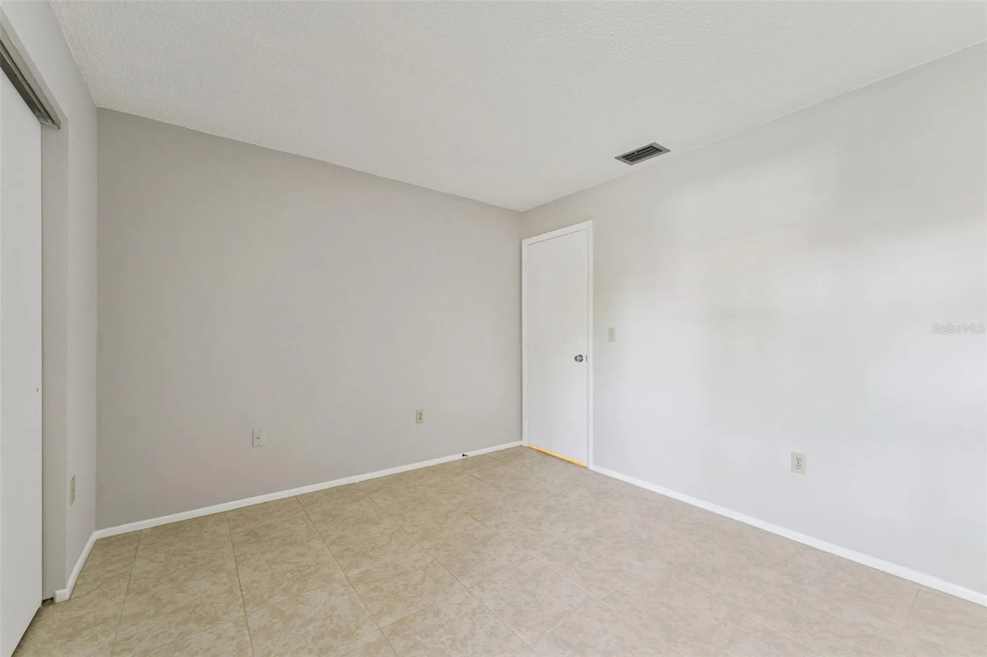 2640 Woodgate Lane Sarasota FL 34231