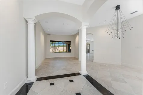 4676 Tuscana Drive Sarasota FL 34241