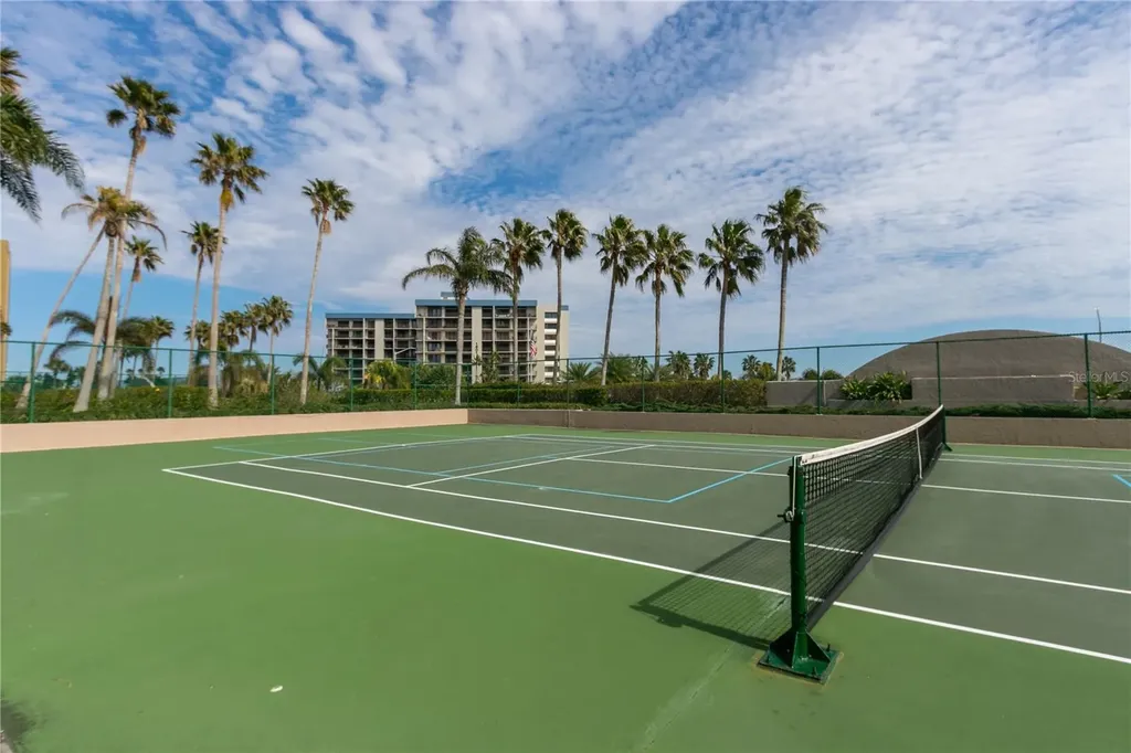 1540 Gulf Boulevard Ph 3 Clearwater FL 33767