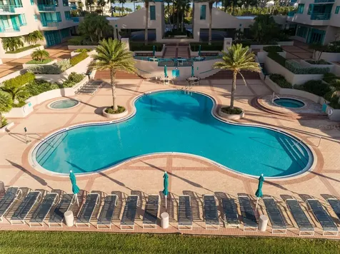 1540 Gulf Boulevard Ph 3 Clearwater FL 33767