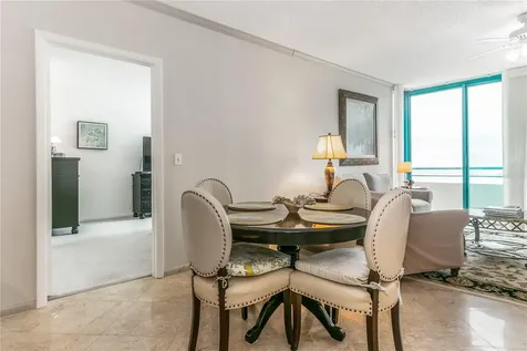 1540 Gulf Boulevard Ph 3 Clearwater FL 33767
