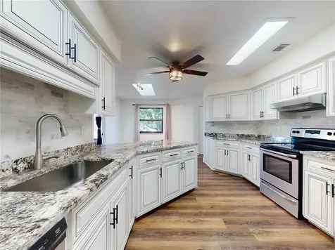 7787 NW 56th Place Ocala FL 34482