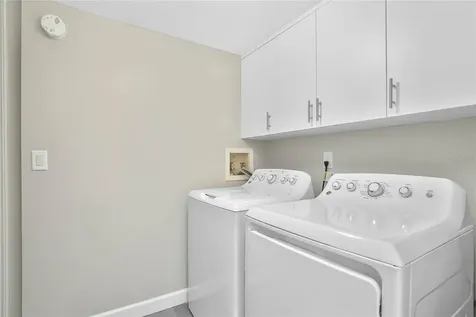 1903 SE 40th Terrace Cape Coral FL 33904