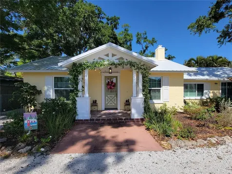 230 47th Street W Bradenton FL 34209