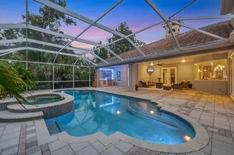 3905 Trentwood Place Sarasota FL 34243