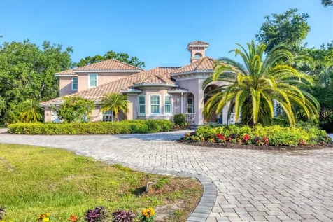 3905 Trentwood Place Sarasota FL 34243